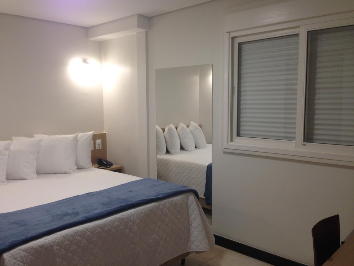Hotel Cotoches Abre Campo Bilik gambar