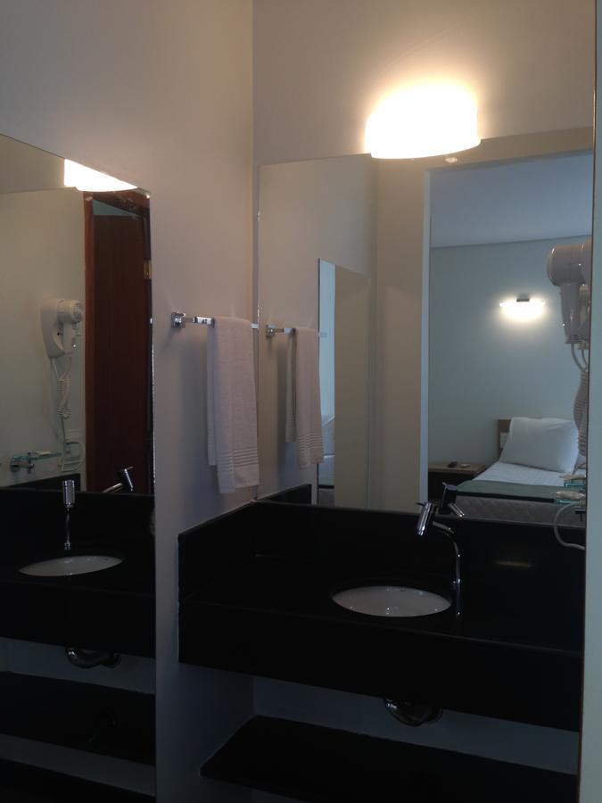 Hotel Cotoches Abre Campo Bilik gambar